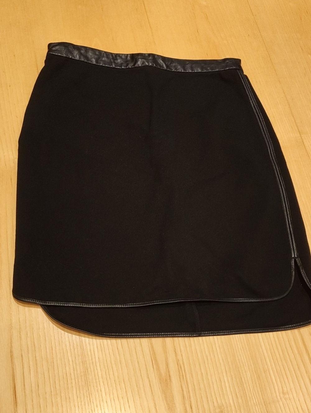 Club Monaco Black Skirt Leather Trim
